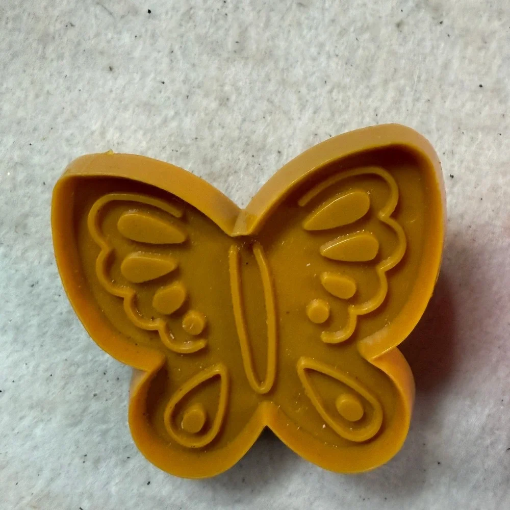 Grandmacore 70s Hallmark Mini Cookie Cutter Set Mushroom Butterfly Flower Fruit